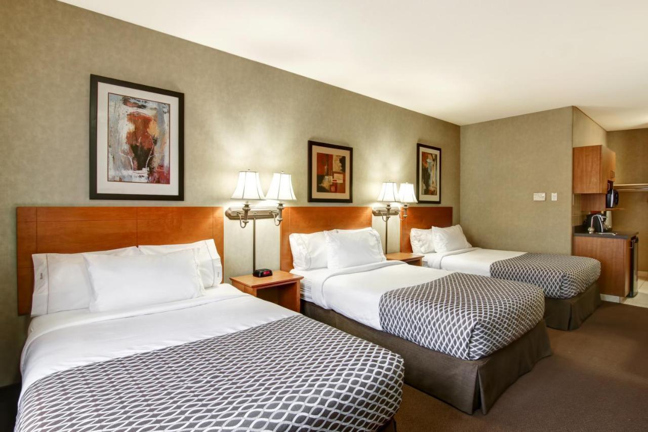 Hotel Clarion Pointe Rimbey Exteriér fotografie