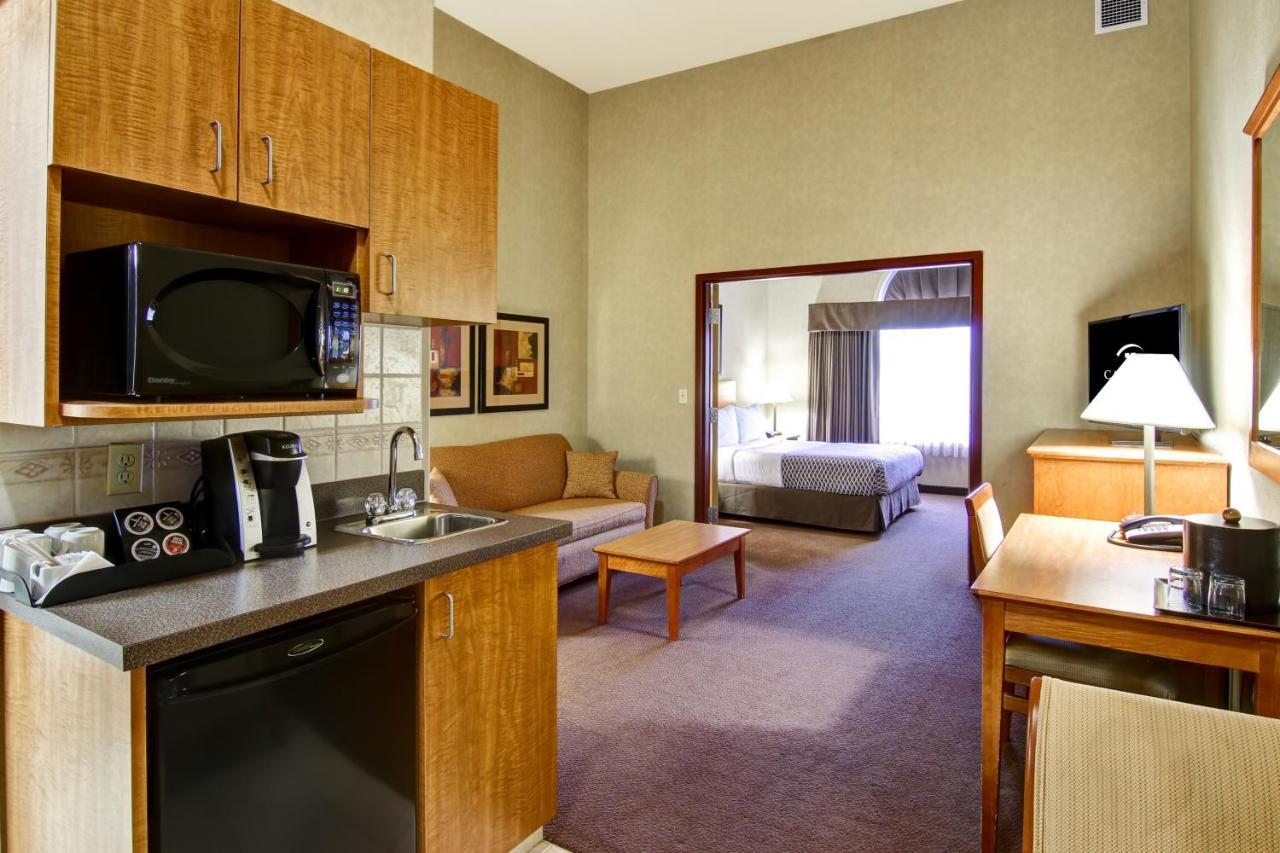 Hotel Clarion Pointe Rimbey Exteriér fotografie