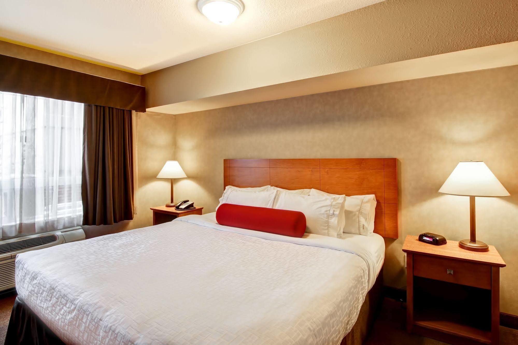 Hotel Clarion Pointe Rimbey Exteriér fotografie